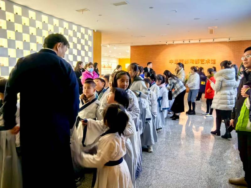 文化赋能：楚雄市魔创文旅挖掘城市文化资源的实践探索